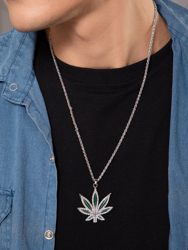 Leaf Pendant Necklace