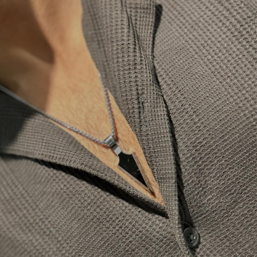 ZOSMIC Black Arrow Pendant Necklace