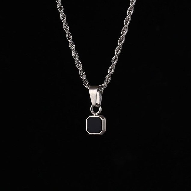 ZOSMIC Black Square Pendant Necklace