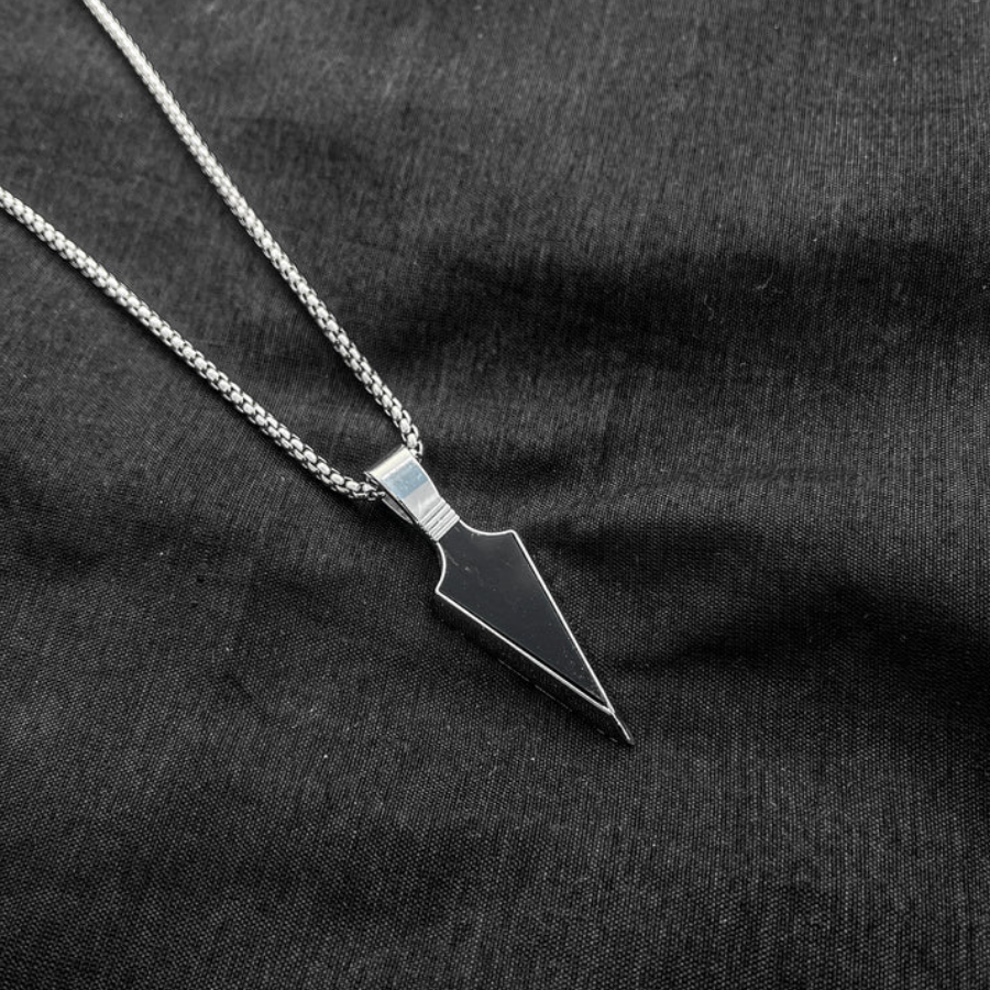 ZOSMIC Black Arrow Pendant Necklace