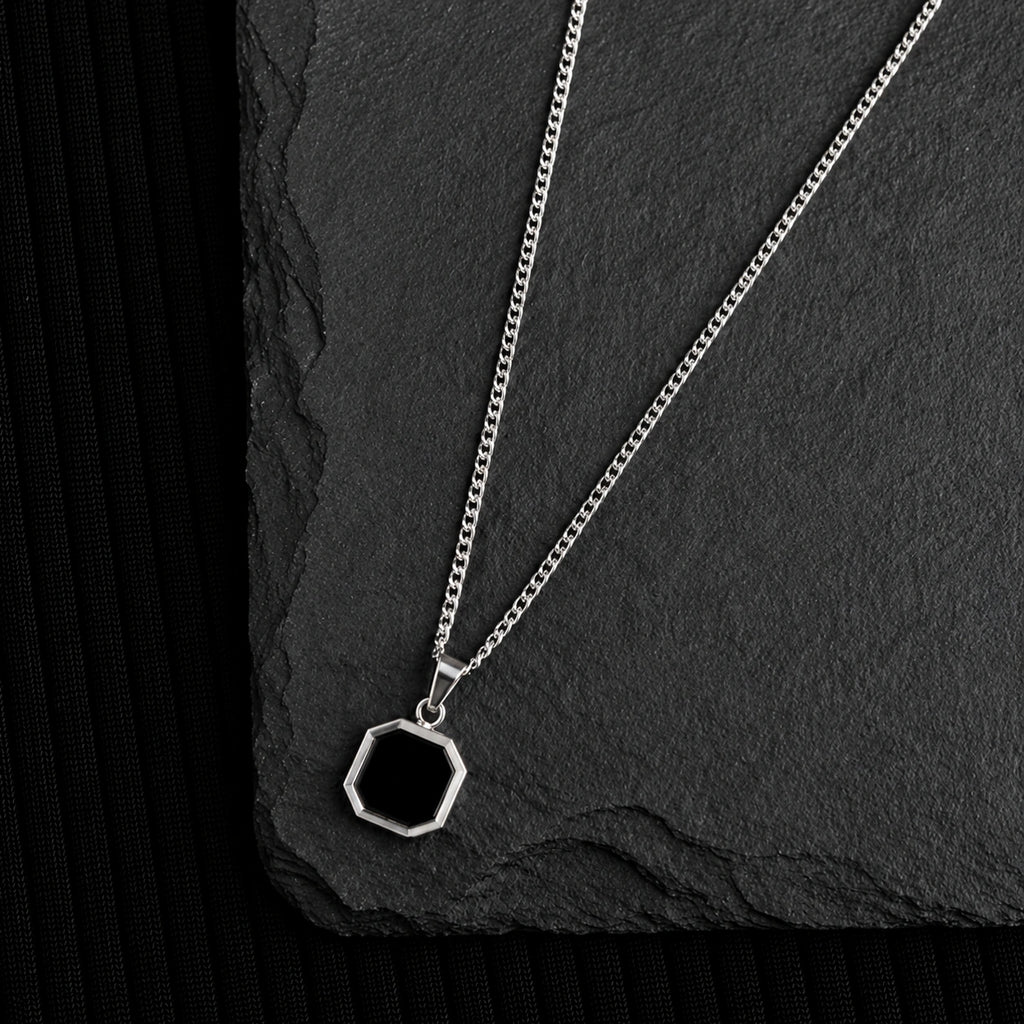 ZOSMIC Black Square Pendant Necklace