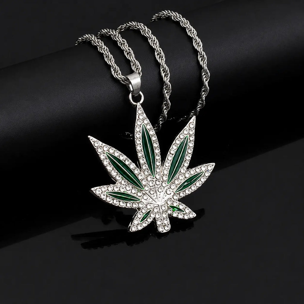 Leaf Pendant Necklace