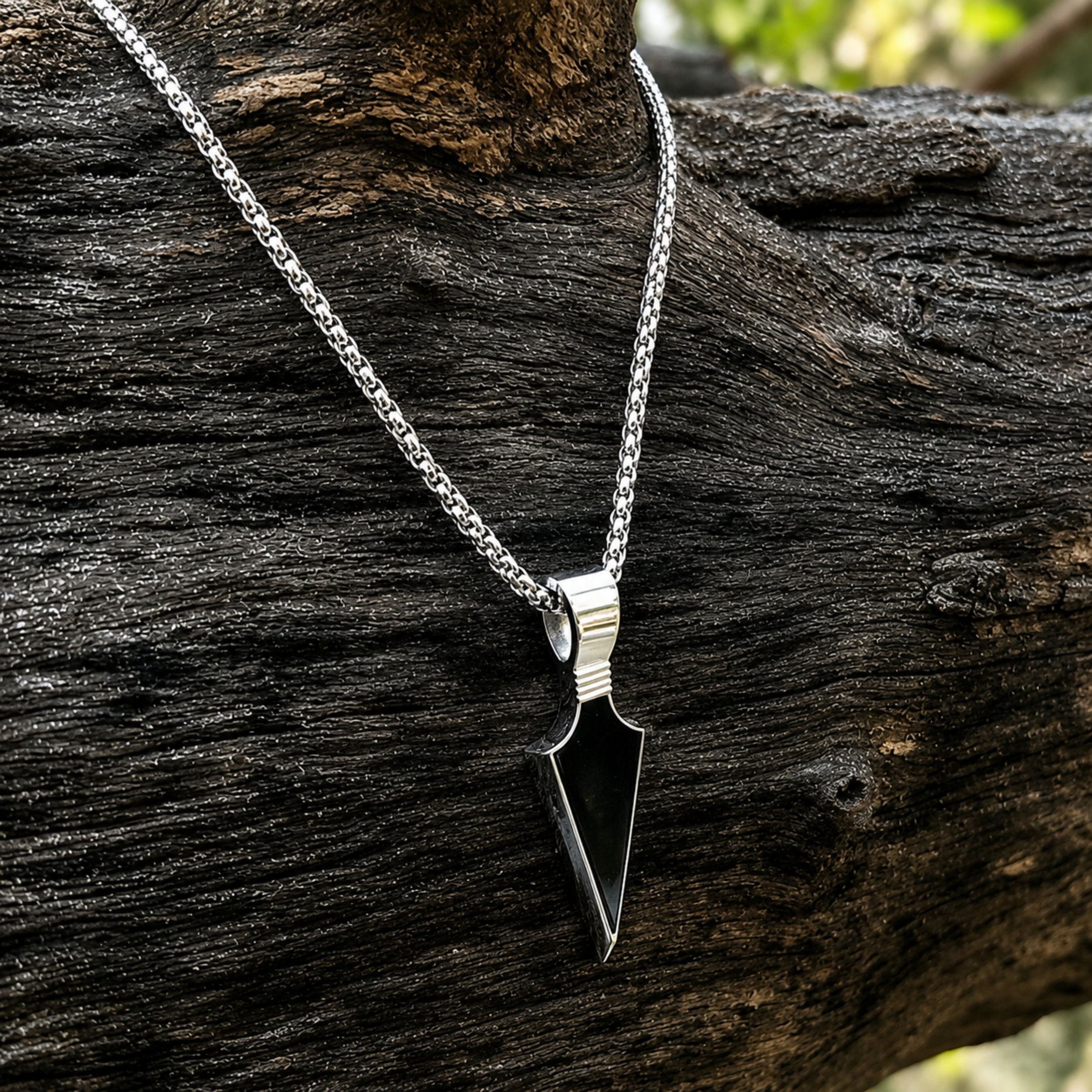 ZOSMIC Black Arrow Pendant Necklace